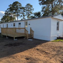 PXL_20250827_220350326